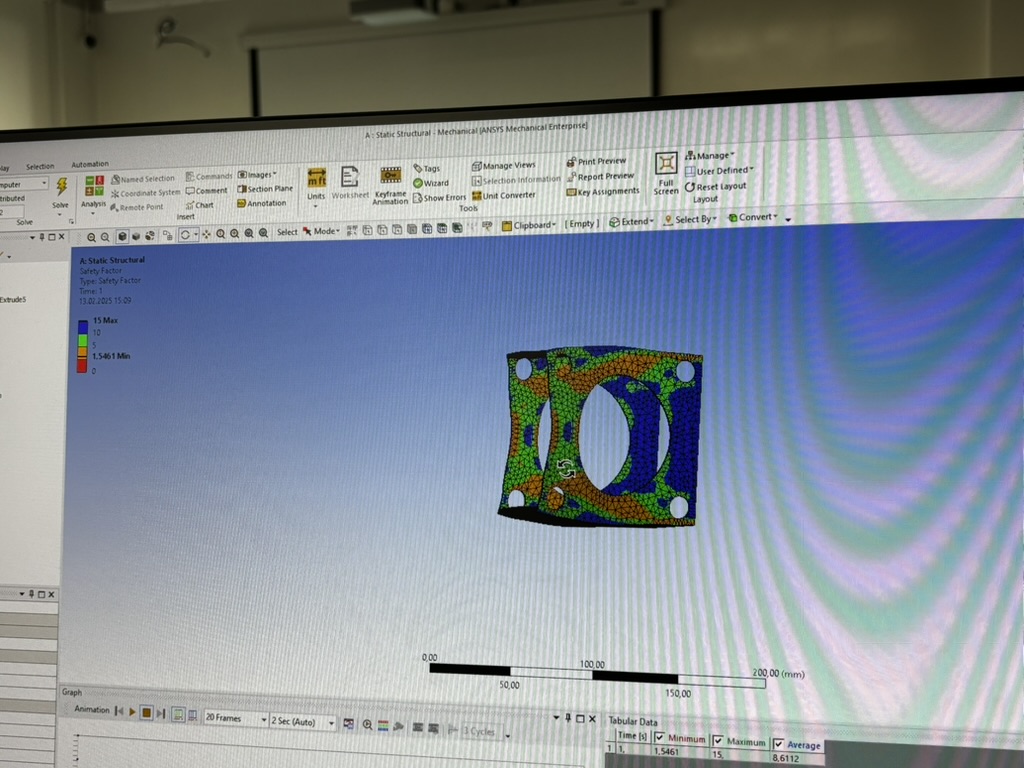 A static structural simulation displayed in Ansys